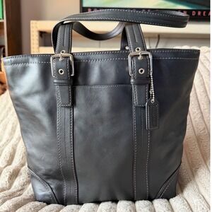 Coach Hampton Vintage Black Leather Tote Bag Buckle Shoulder Bag F11201